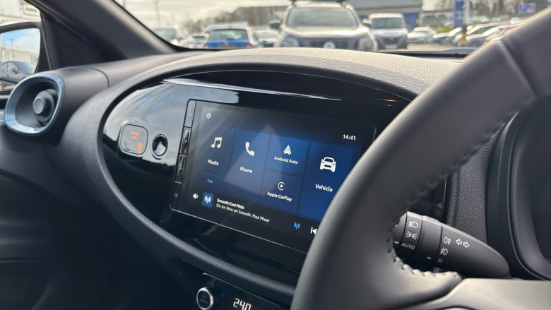 Toyota Aygo X 1.0 VVT-i Edge 5dr Petrol Hatchback